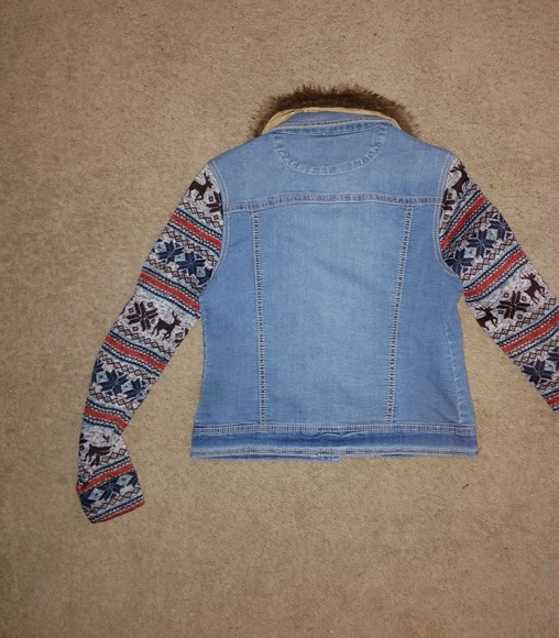 Small jacket - Picture 2 of 2